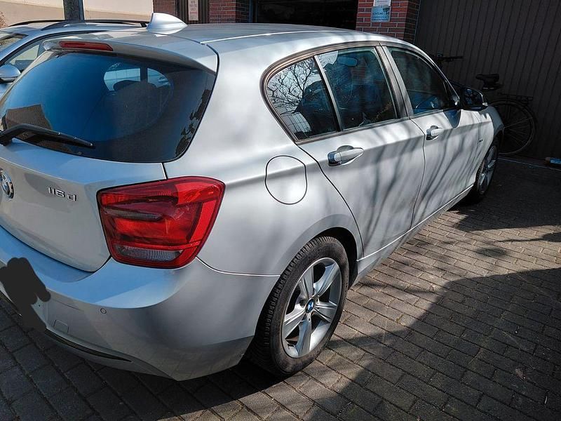 Gebraucht BMW 116 Sport Line 116 PS (85 kW) 2012 Silber Kleinwagen