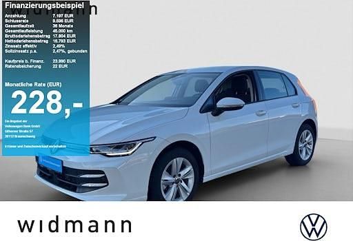 Gebraucht VW Golf VIII Life 116 PS (85 kW) 2024 Pure white Limousine