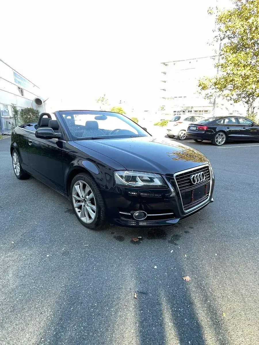 Gebraucht Audi Cabriolet Ambiente 125 PS (91 kW) 2012 Schwarz Cabrio