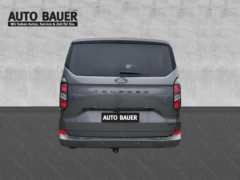Gebraucht Ford Tourneo Titanium 170 PS (125 kW) 2024 Grau Van / Kleinbus