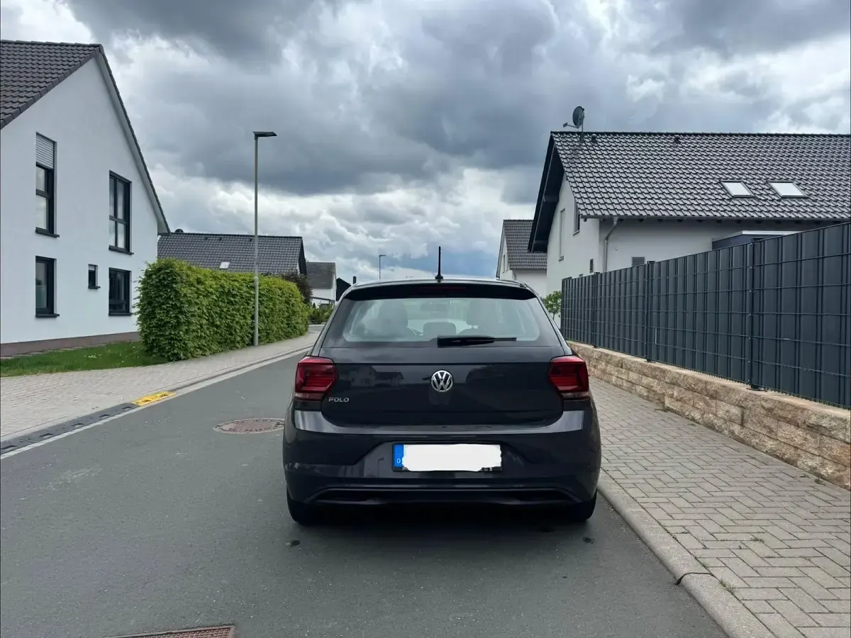 Usata VW Polo Highline 105 CV (77 kW) 2018 Nero Utilitaria