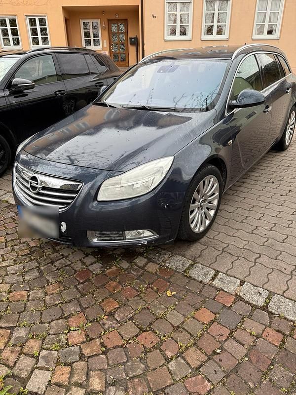 Gebraucht Opel Insignia 160 PS (117 kW) 2011 Grau Kombi