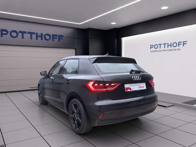 Gebraucht Audi A1 95 PS (69 kW) 2025 Mythosschwarz metallic SUV
