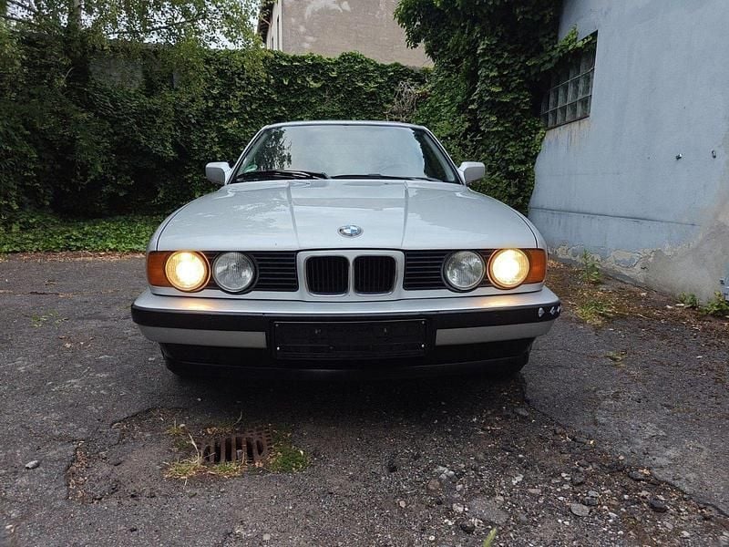 Gebraucht 1990 BMW 520 Limousine | 8.888 € - Bild 1/4