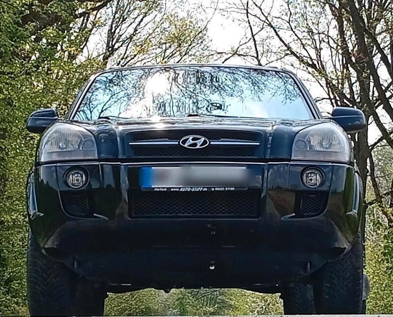 Schwarz Gebraucht 2006 Hyundai Tucson SUV | 4.550 € (Etwas zu teuer) - Bild 1/4