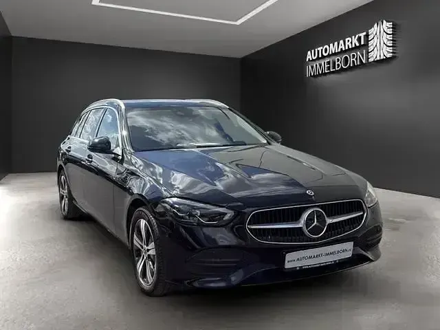 Gebraucht Mercedes C300e 313 PS (230 kW) 2023 Schwarz Limousine