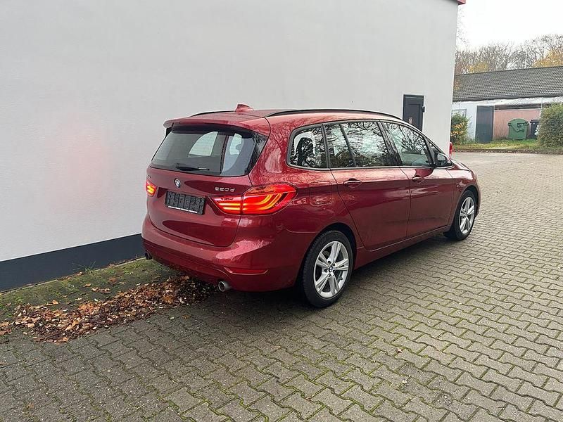 Gebraucht BMW 220 Advantage 190 PS (139 kW) 2016 Rot Kombi