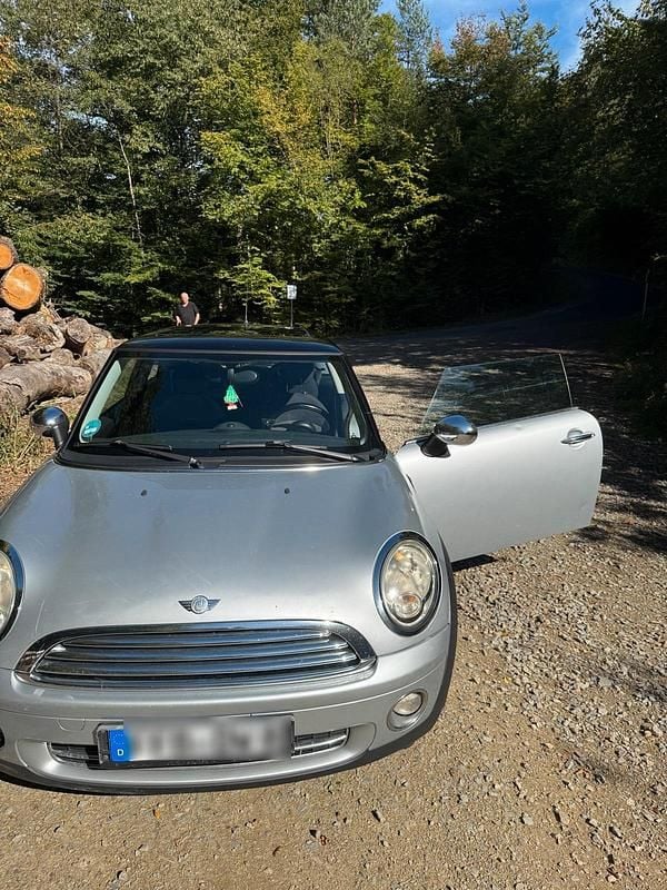 Silber Gebraucht 2007 Mini Cooper Kleinwagen | 1.800 € - Bild 1/4