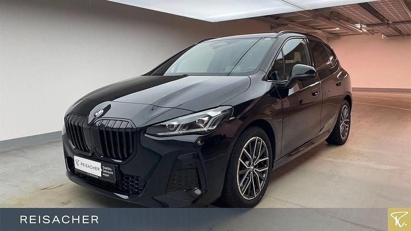 Gebraucht BMW 223 Active Tourer M Sport 204 PS (150 kW) 2022 Schwarz Van / Kleinbus