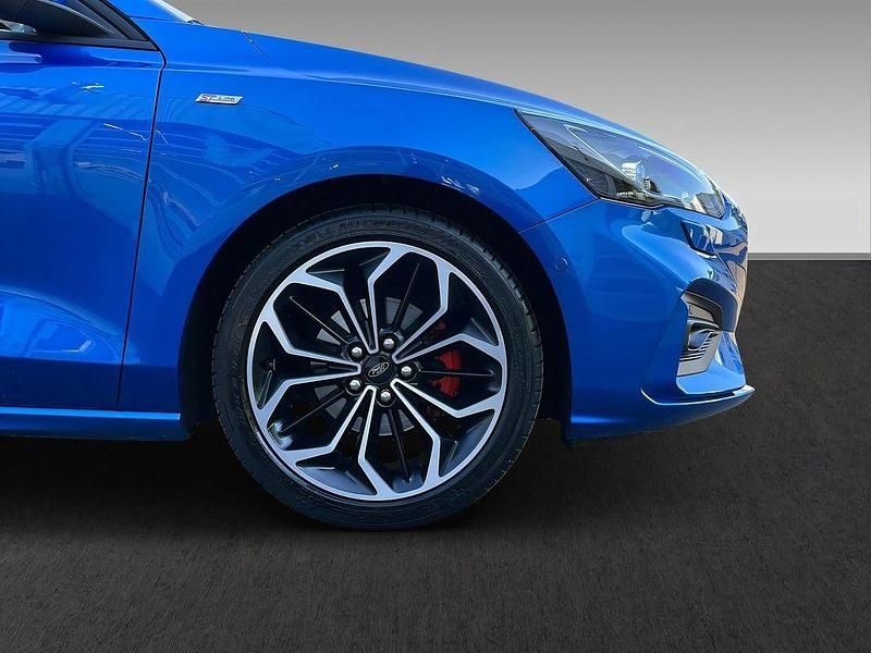 Usata Ford Focus ST-Line 182 CV (133 kW) 2019 Blu Berlina