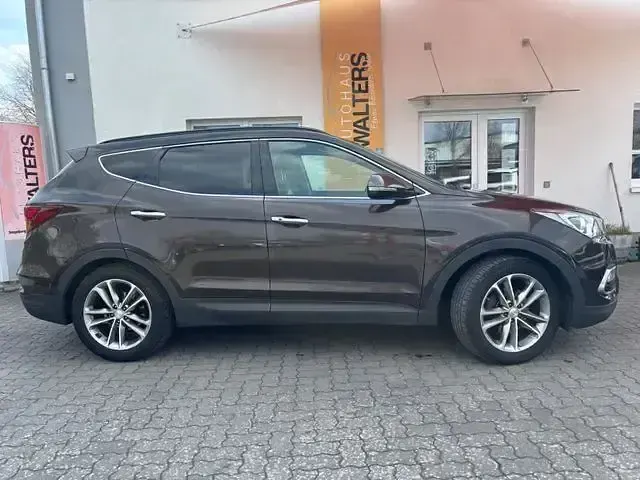 Gebraucht Hyundai Santa Fe Premium 200 PS (147 kW) 2017 Braun SUV