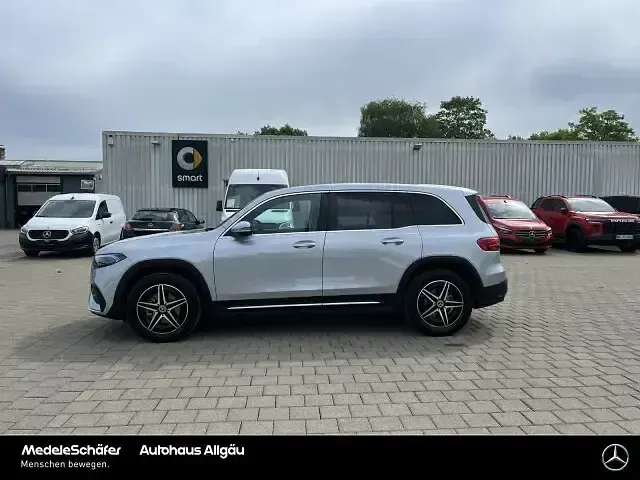 Gebraucht Mercedes EQB300 AMG 167 kW (228 PS) 2025 Lack hightechsilber SUV