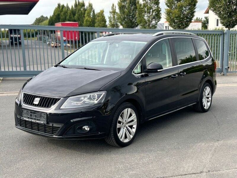 Schwarz Gebraucht 2015 Seat Alhambra Style Van / Kleinbus | 8.999 € - Bild 1/4