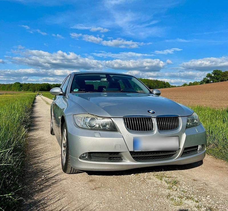 Second-hand BMW 325 Performance 272 CP (200 kW) 2007 Argintiu Berlinǎ