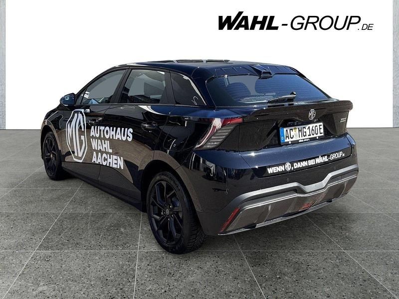 Gebraucht MG MG4 EV 125 kW (170 PS) 2024 Schwarz Kleinwagen