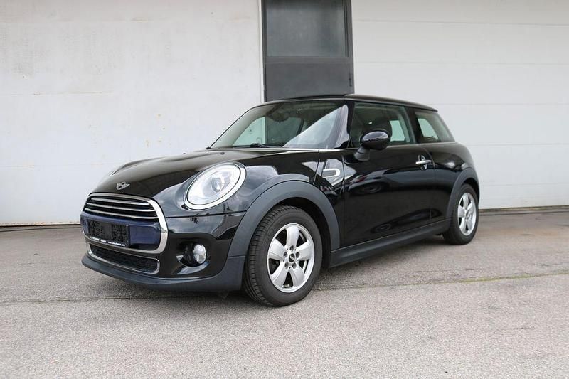 Schwarz Gebraucht 2014 Mini Cooper D Pepper Kleinwagen | 9.390 € (Fairer Preis) - Bild 1/4