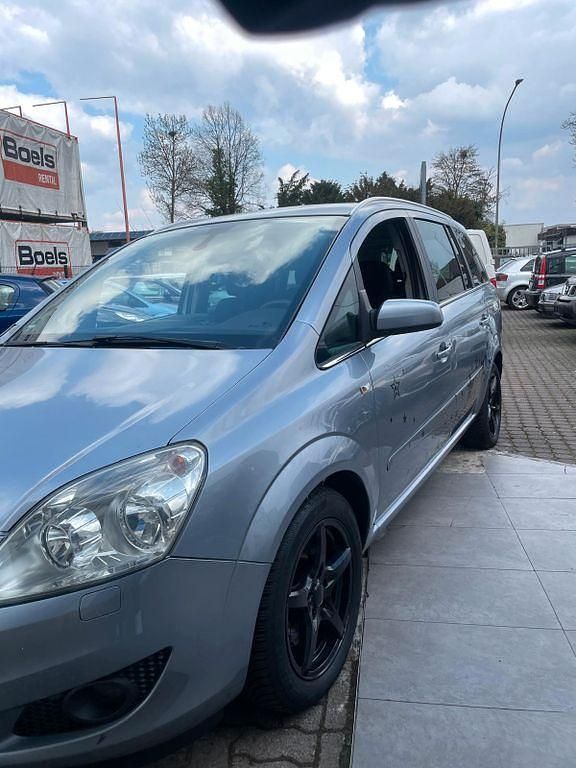 Gebraucht Opel Zafira Edition 125 PS (91 kW) 2008 Blau Van / Kleinbus