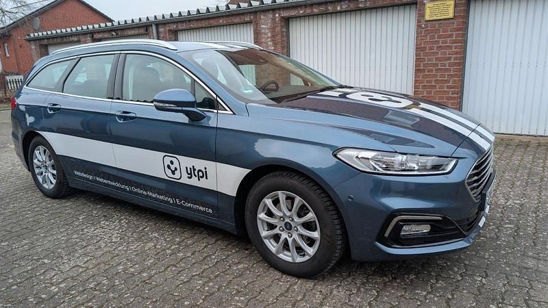 Gebraucht Ford Mondeo Titanium 188 PS (138 kW) 2019 Blau Kombi