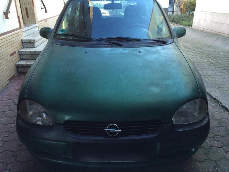 Gebraucht Opel Corsa 55 PS (40 kW) 1999 Grün Kleinwagen