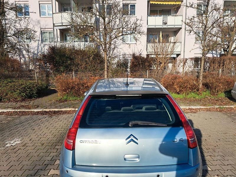 Silber Gebraucht 2007 Citroën C4 Style Limousine | 2.150 € (Fairer Preis) - Bild 1/4