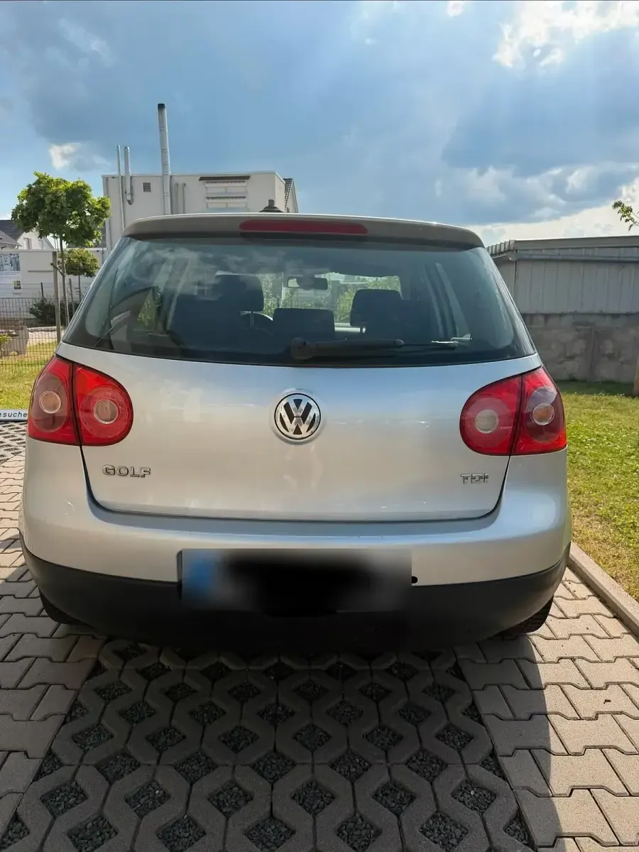 Gebraucht VW Golf V 105 PS (77 kW) 2004 Kleinwagen