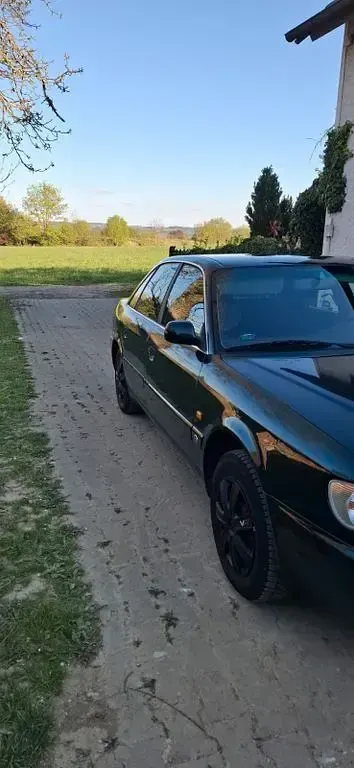 Second-hand Audi A6 140 CP (102 kW) 1997 Verde Berlinǎ