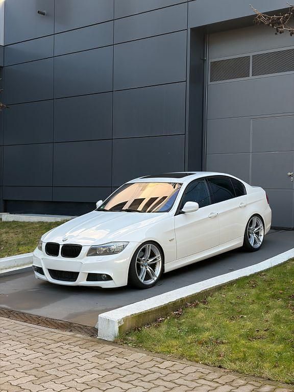 Gebraucht BMW 320 M Performance 177 PS (130 kW) 2009 Weiß Limousine