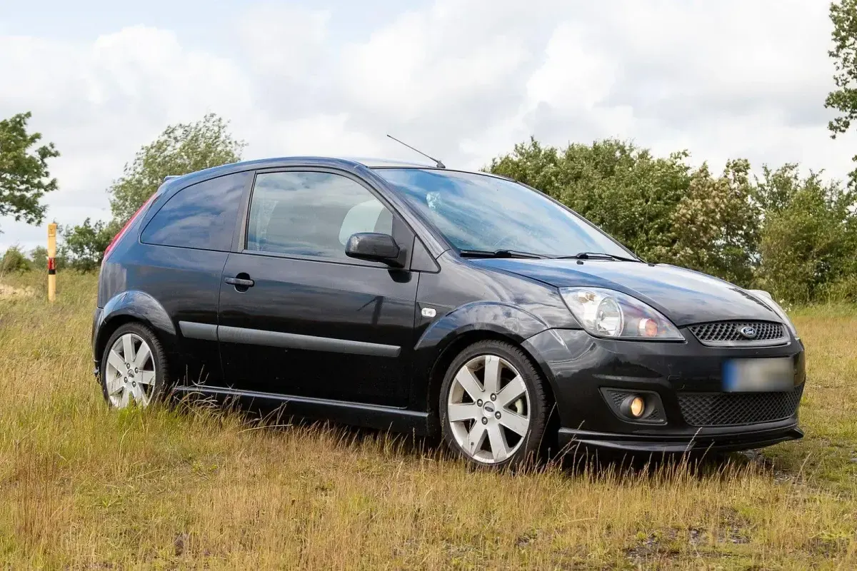 Gebraucht Ford Fiesta 80 PS (58 kW) 2007 Schwarz Kleinwagen