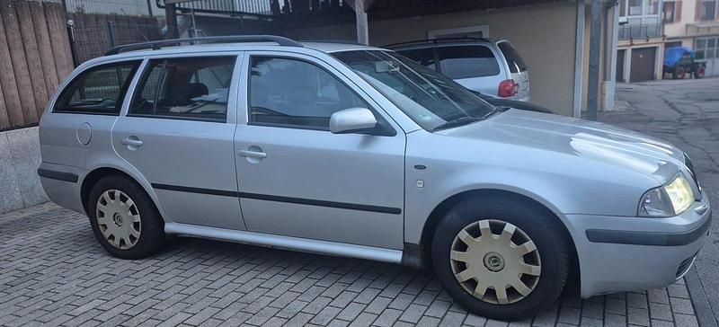 Gebraucht Skoda Octavia 116 PS (85 kW) 2001 Silber Kombi