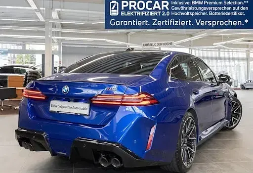 Gebraucht BMW M5 727 PS (534 kW) 2025 Marina bay blau Limousine