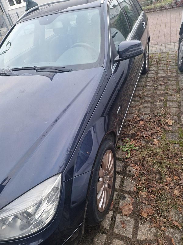 Gebraucht Mercedes C220 170 PS (125 kW) 2010 Schwarz Kombi