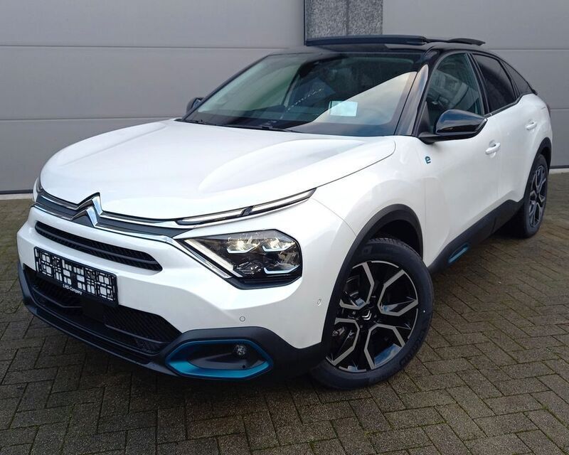 Weiß Gebraucht 2023 Citroën e-C4 Shine Limousine | 22.688 € (Superpreis) - Bild 1/4