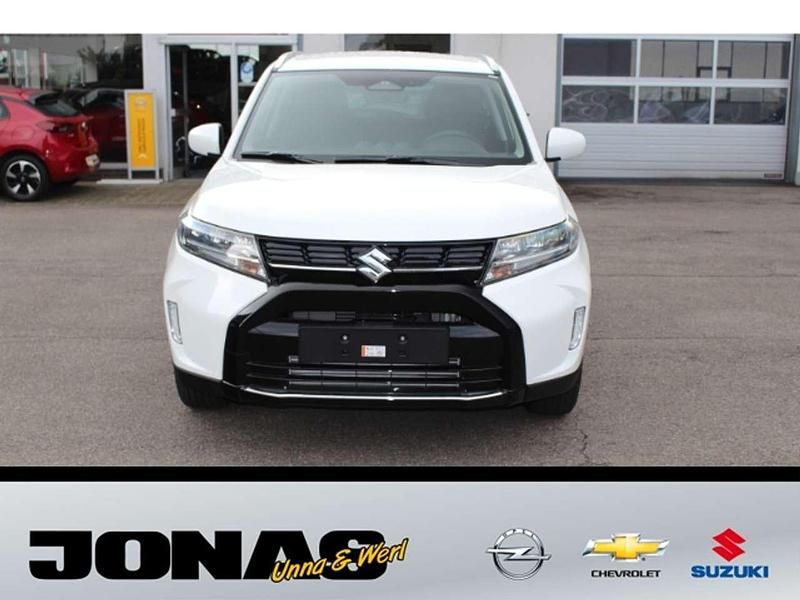 Neu Suzuki Vitara Comfort 129 PS (94 kW) 2025 Cool white pearl metallic SUV