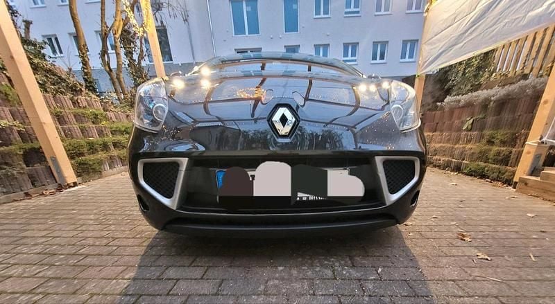 Gebraucht Renault Wind 101 PS (74 kW) 2010 Schwarz Coupé