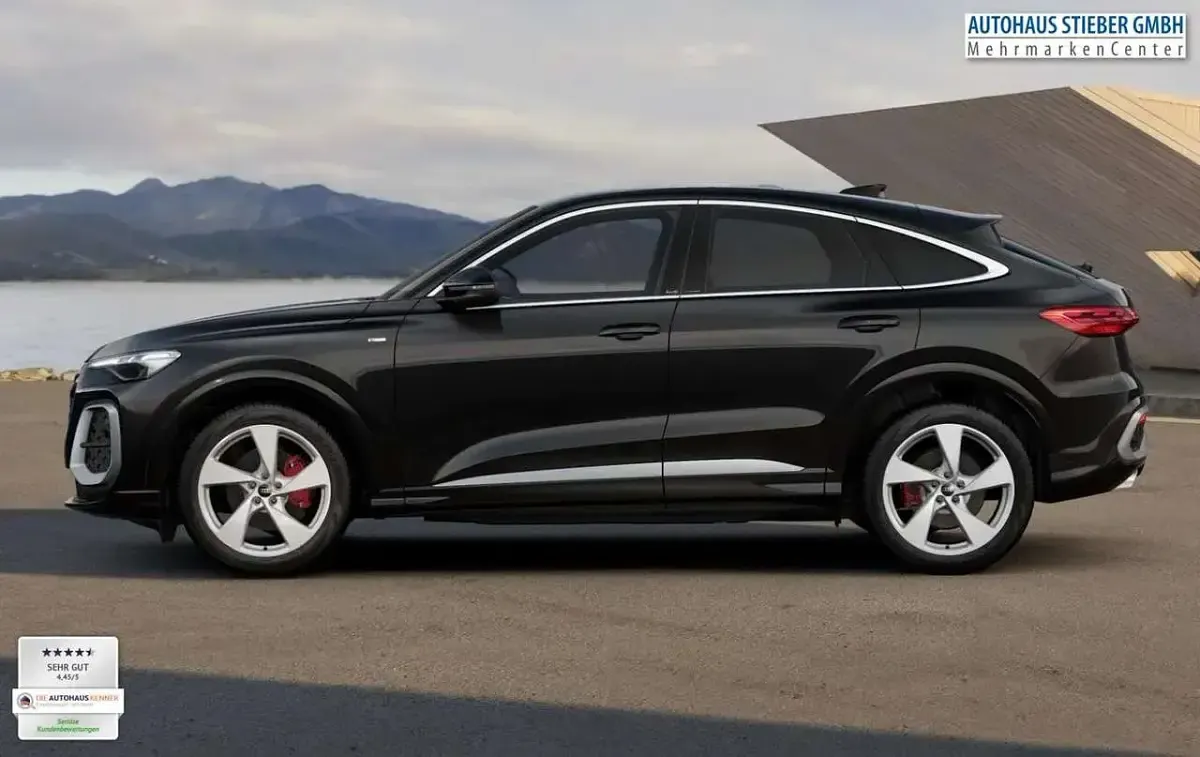 Neu Audi Q5 Sportback S-Line 204 PS (150 kW) 2026 Mythosschwarz metallic SUV