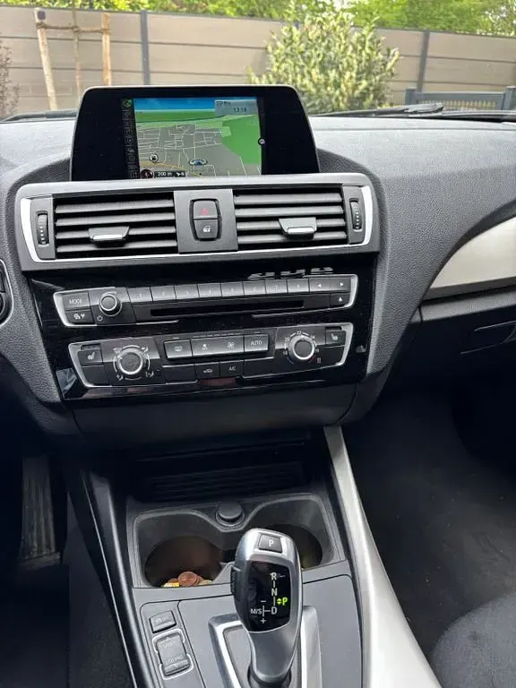 Gebraucht BMW 116 Advantage 116 PS (85 kW) 2016 Weiß Kleinwagen
