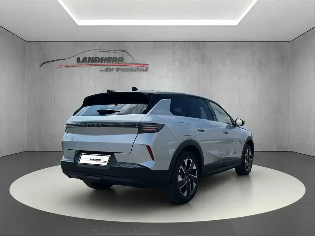 Neu Opel Grandland X 145 PS (106 kW) 2026 Grau SUV