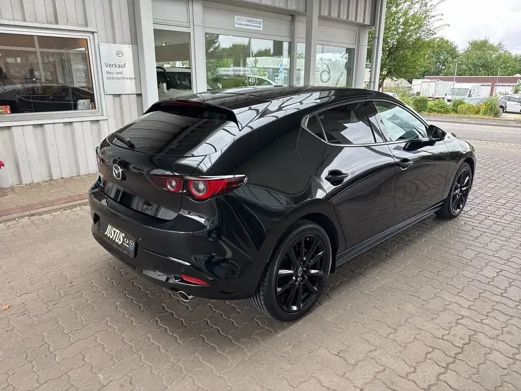 Neu Mazda 3 Homura-Line 140 PS (102 kW) 2026 Jet black Limousine