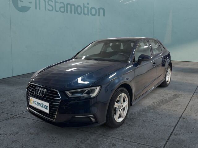 Gebraucht Audi A3 Sportback e-tron 204 PS (150 kW) 2020 Blau Kleinwagen