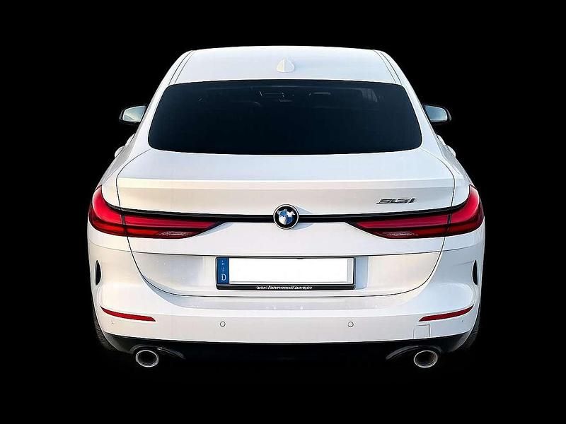 Gebraucht BMW 220 Comfort Edition 178 PS (130 kW) 2023 Mineralweiss metallic Limousine
