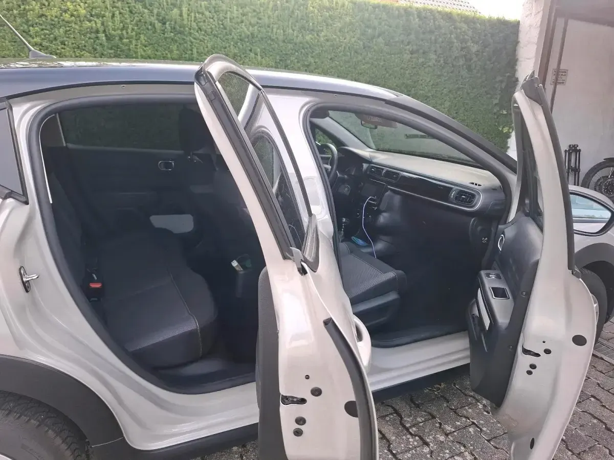 Gebraucht Citroën C3 110 PS (80 kW) 2022 Beige Kleinwagen