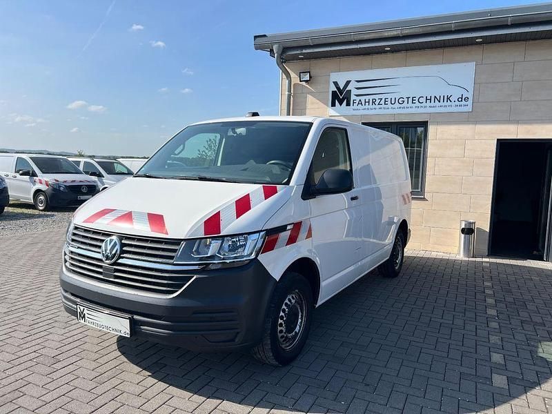 Weiß Gebraucht 2021 VW Transporter R Van | 20.700 € - Bild 1/4