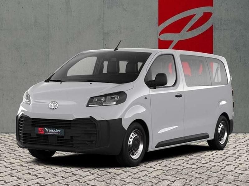 Ice white Gebraucht 2024 Toyota Proace Verso Kombi | 34.901 € (Guter Preis) - Bild 1/2