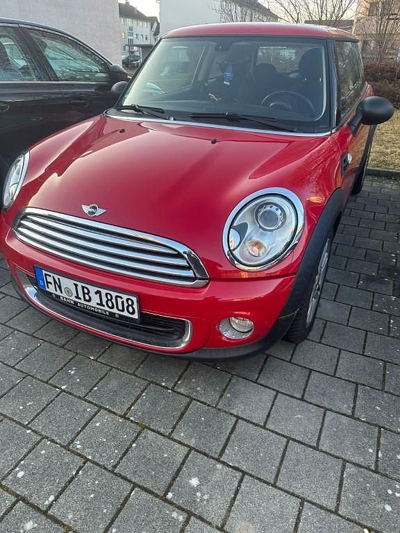 Gebraucht Mini ONE 98 PS (72 kW) 2012 Rot Kleinwagen