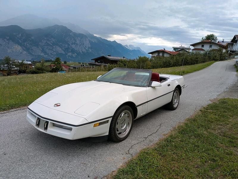 Weiß Gebraucht 1986 Chevrolet Corvette C4 Cabrio | 17.900 € - Bild 1/4