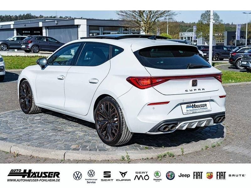 Gebraucht Cupra Leon VZ 300 PS (220 kW) 2024 Weiss Limousine