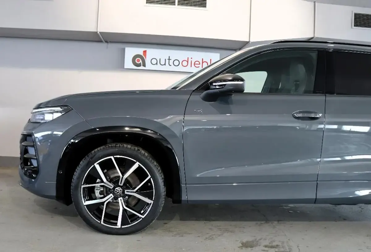 Gebraucht VW Tayron R-line 193 PS (141 kW) 2026 SUV