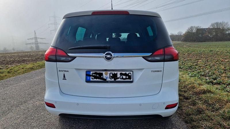 Gebraucht Opel Zafira Tourer 140 PS (102 kW) 2018 Weiß Van / Kleinbus