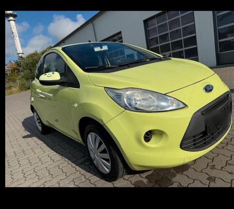 Grün Gebraucht 2009 Ford Ka Kleinwagen | 2.350 € (Fairer Preis) - Bild 1/4