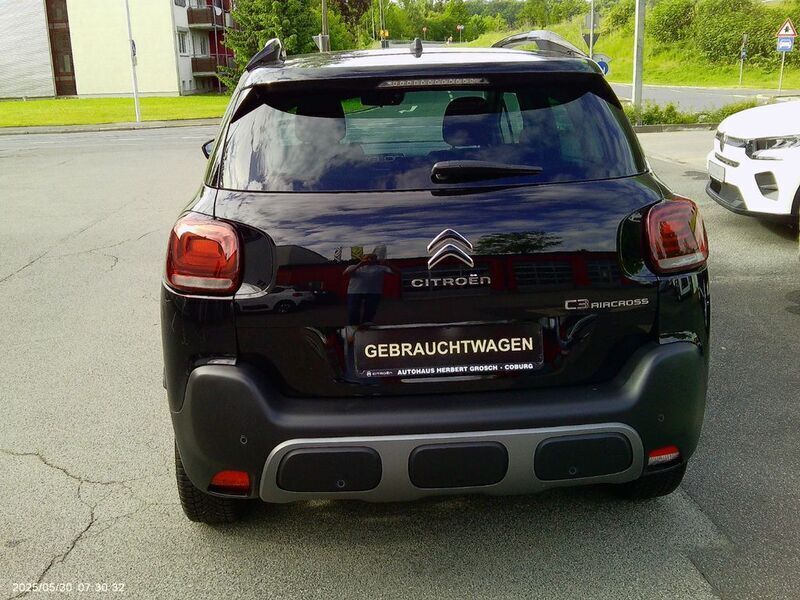 Gebraucht Citroën C3 Aircross 110 PS (80 kW) 2024 Lackierung schwarz perla nera/ty (metallic) SUV